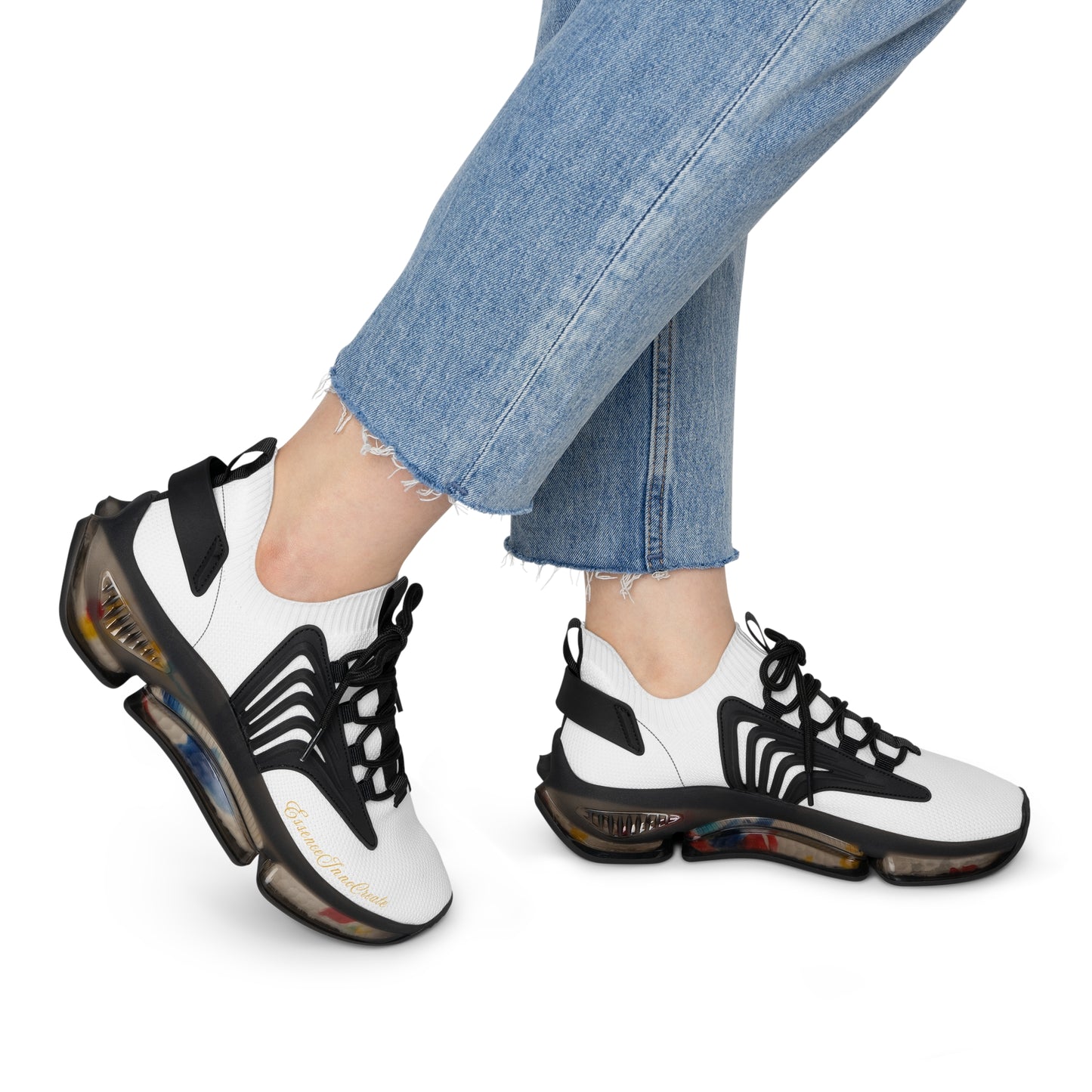 EssenceInnoCreate Women’s White Motion Runners