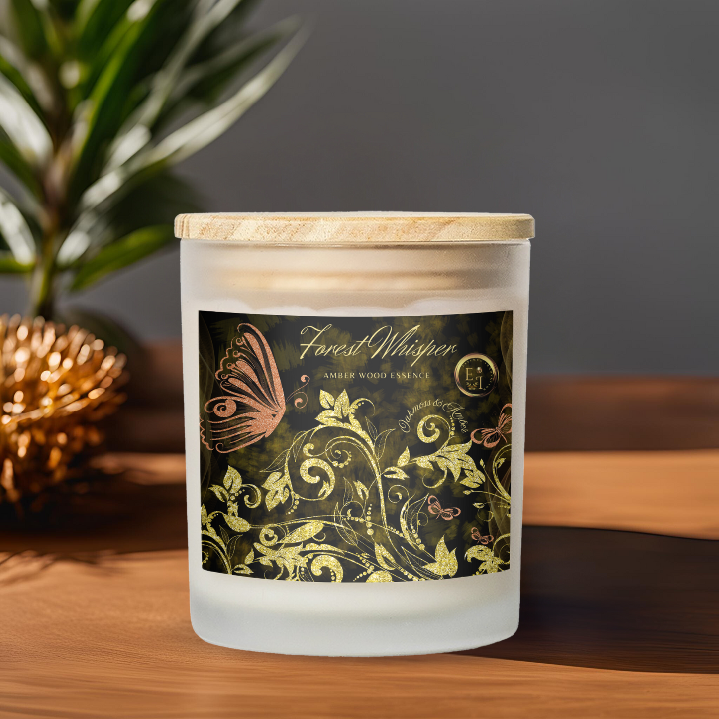 Amber Wood Essence | Oakmoss and Amber | Luxury Frosted Candle