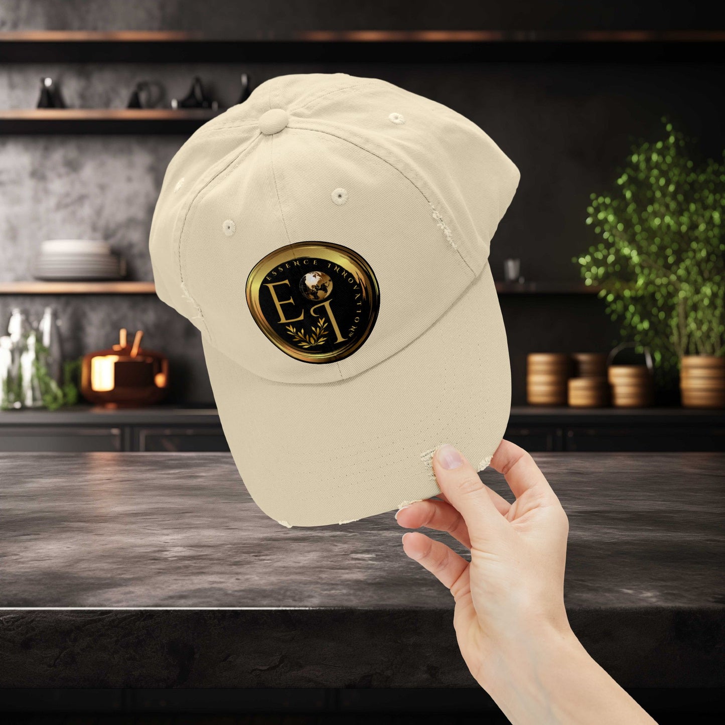Essence Innovation Timeless Beige | Distressed Cap