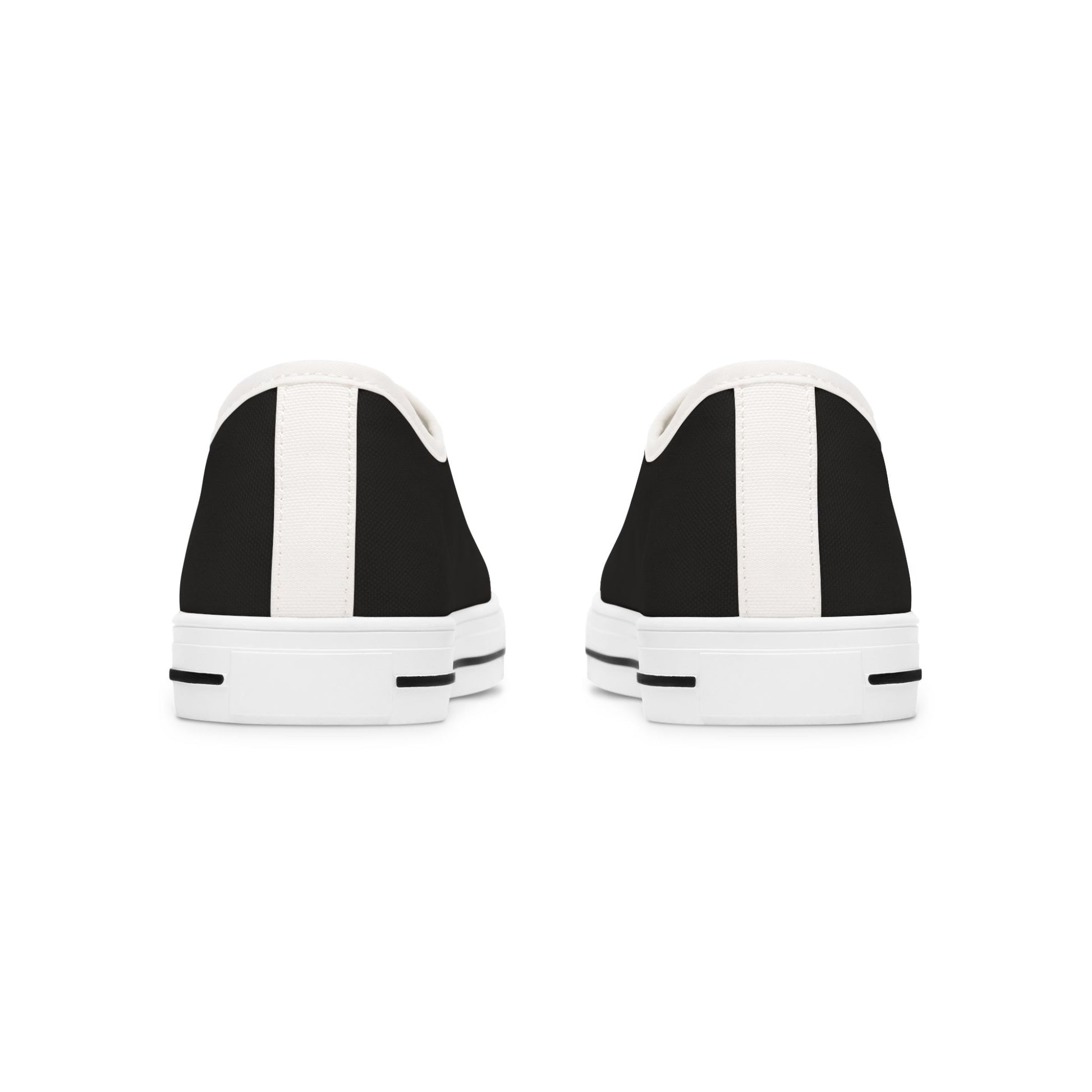 Black and white Essence Innovation  shoes on a white background